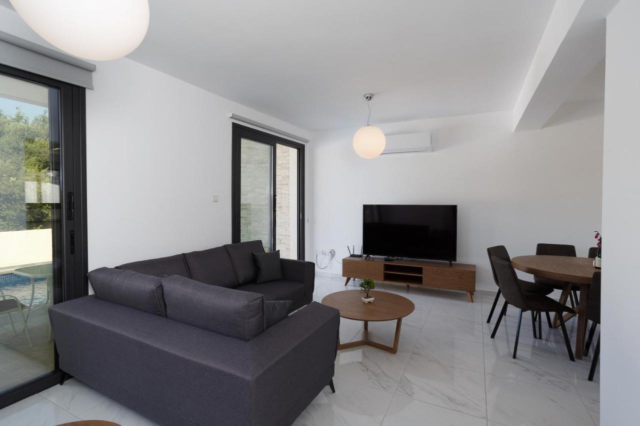Cosy Paphos Villa - By Imh Travel & Tours מראה חיצוני תמונה